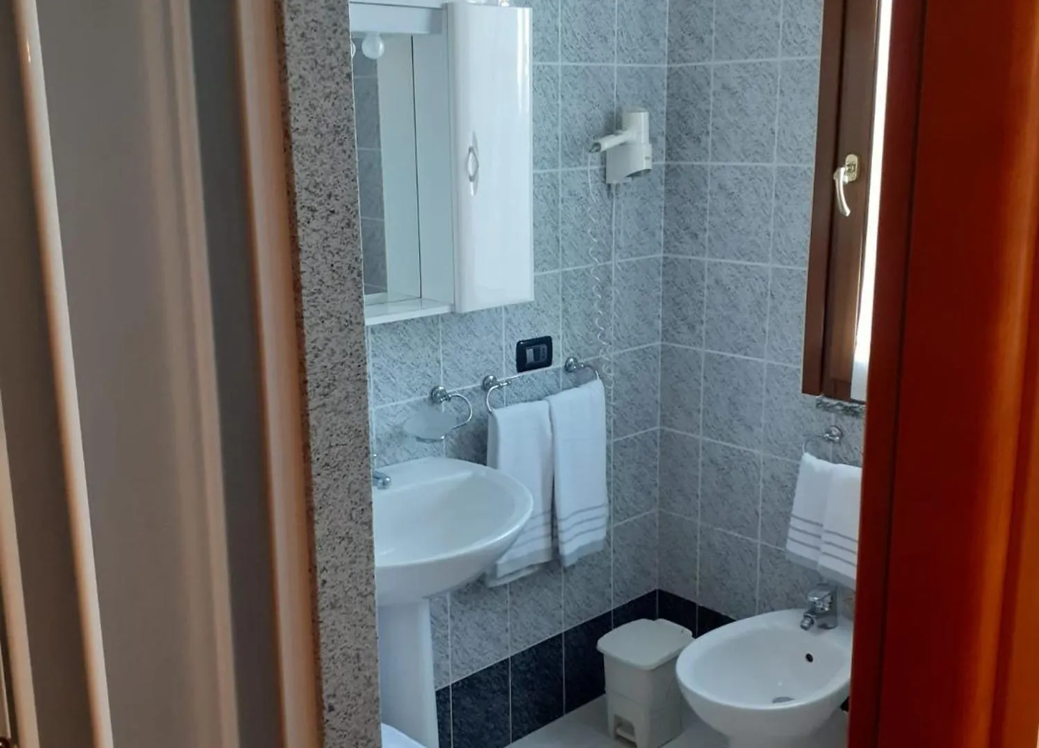 Locanda Primo Sole Oneto 0*,  Italy